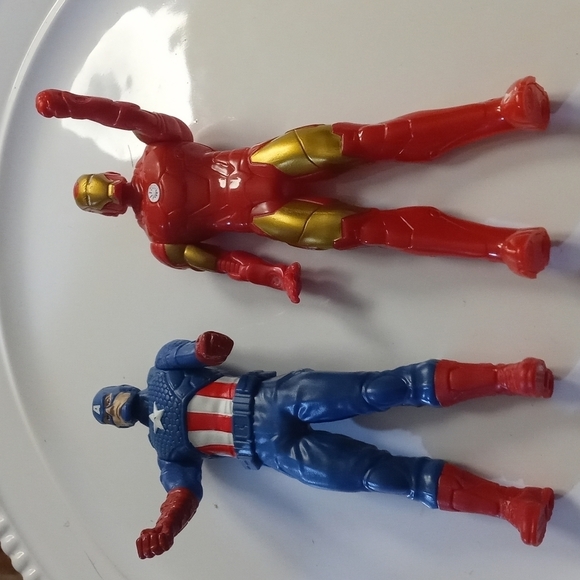 Superman , captain america,mulan and more - Picture 2 of 3